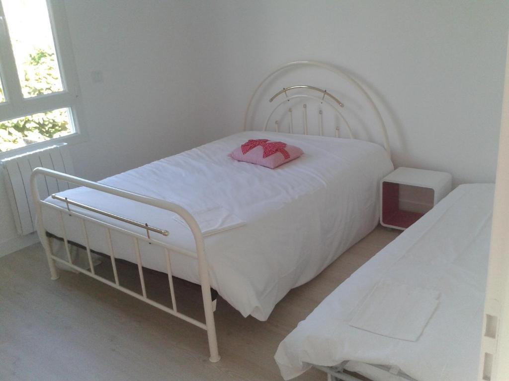 Gites Poirier Bazin Montry Номер фото